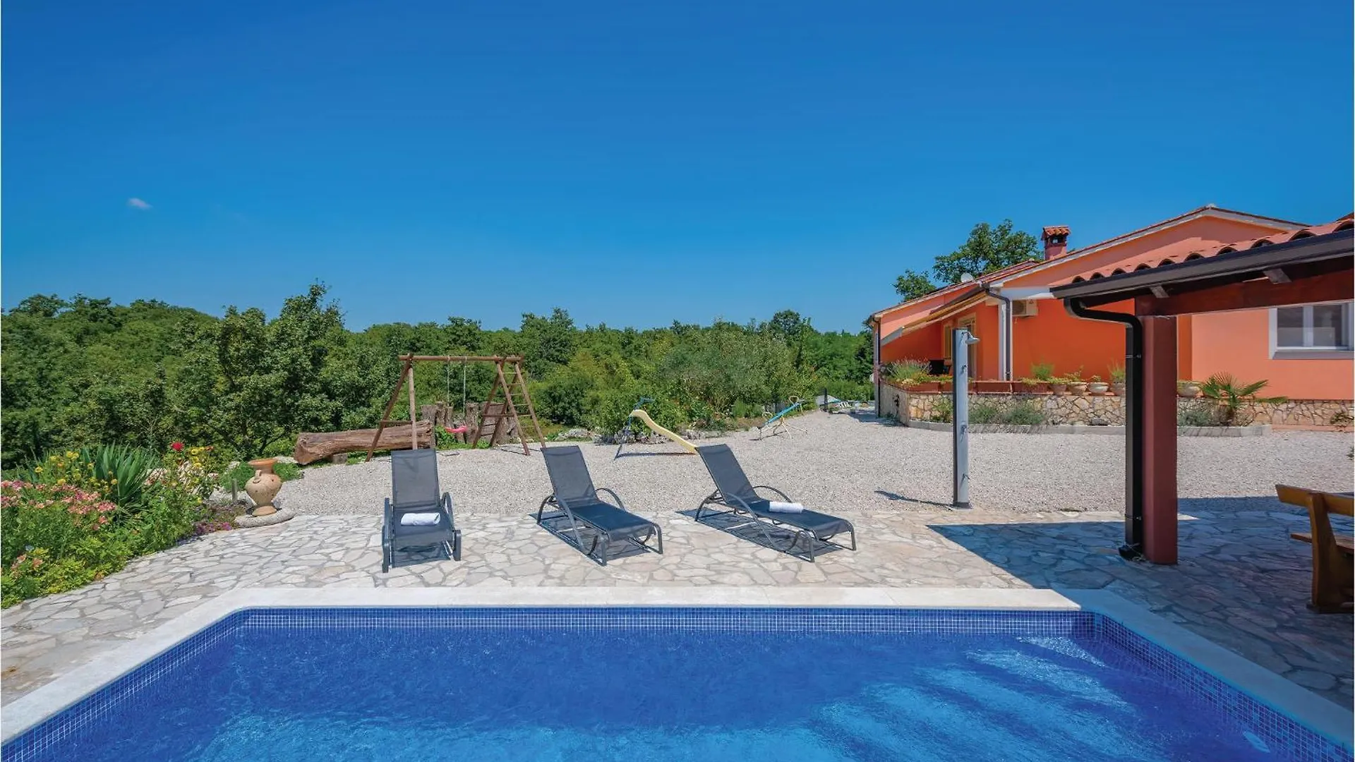 3 Bedroom Awesome Home In Labin Labin  Holiday home